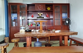 球盟会钢材有限公司恬静办公室